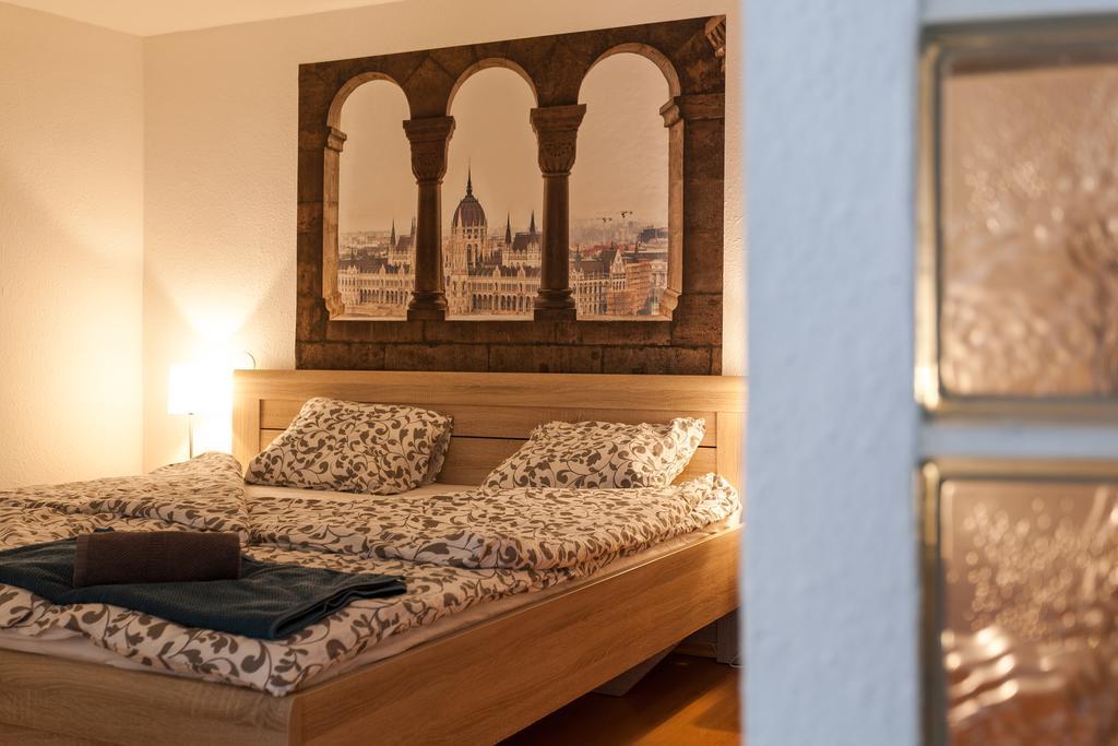 Feel At Home Apartment Budapest Exterior photo